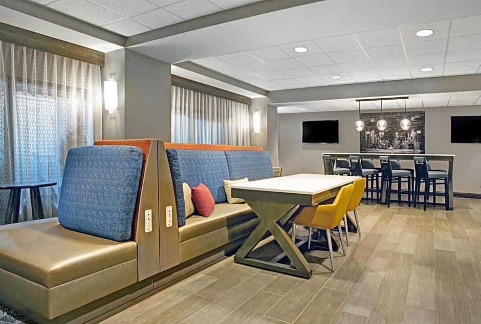 Hampton Inn Greenville/Woodruff Road