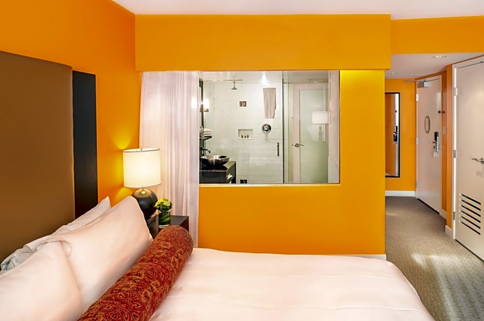 Opus Vancouver