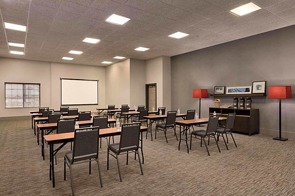 Country Inn & Suites by Radisson, London, KY