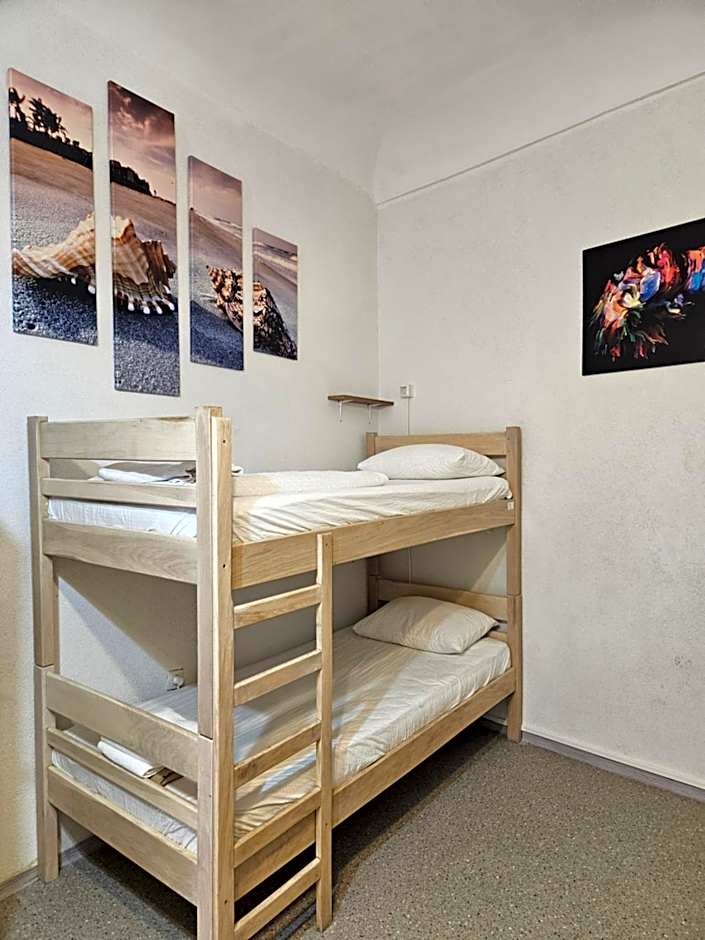 Castello Hostel