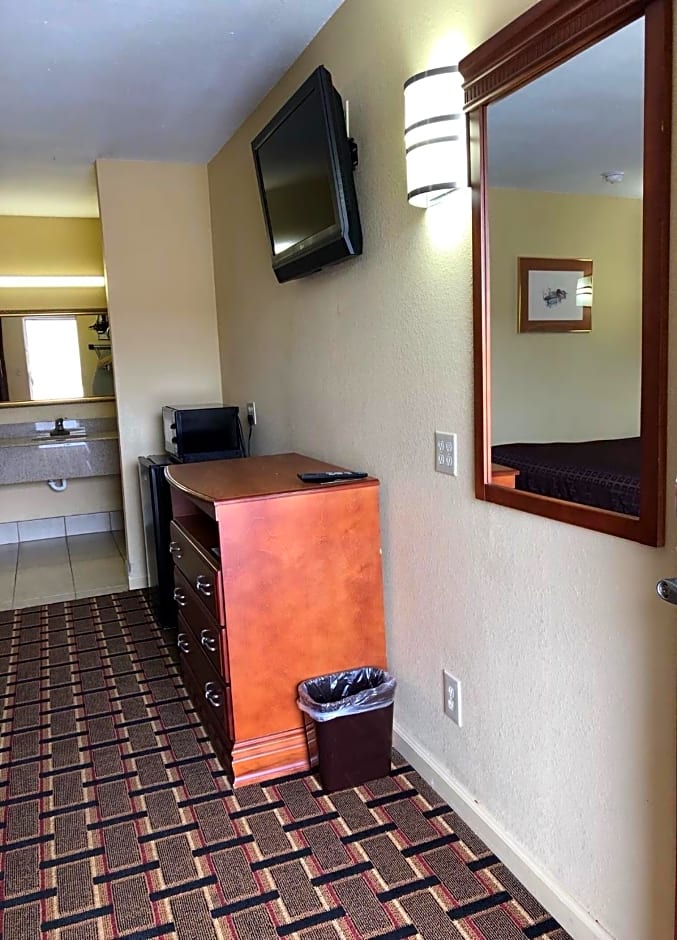 Americas Best Value Inn Indianola