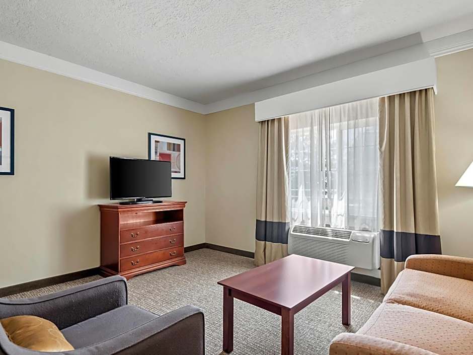 Comfort Suites Linn County Fairground And Expo