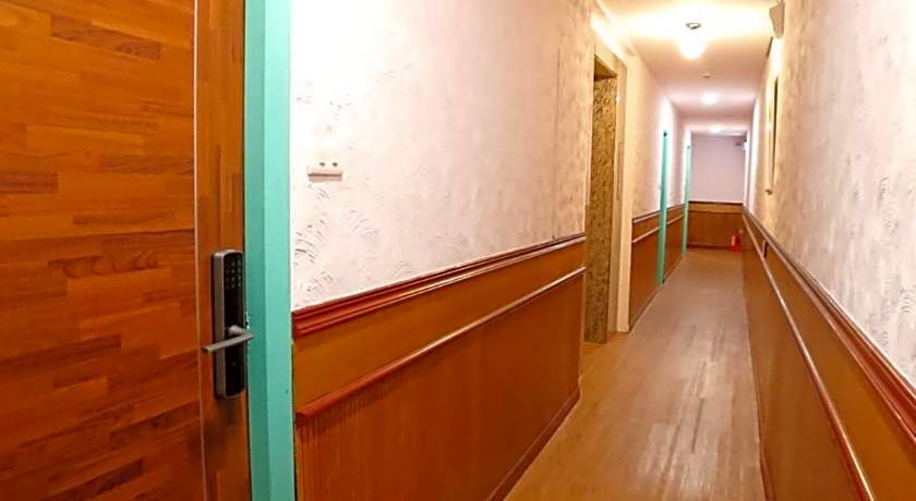 DongNing Atlas Hotel