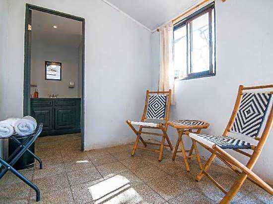 Slumber Party Tamarindo