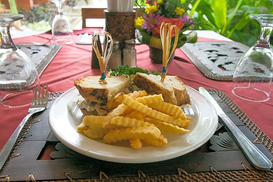 Hotel Sinar Bali Legian by ZUZU
