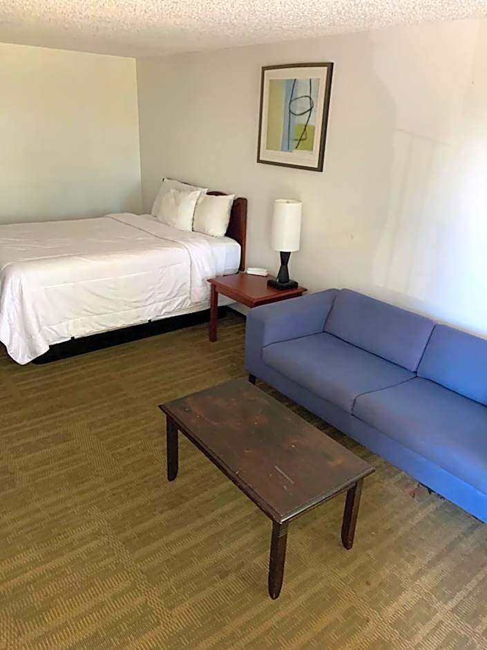 Smokey Point Motor Inn