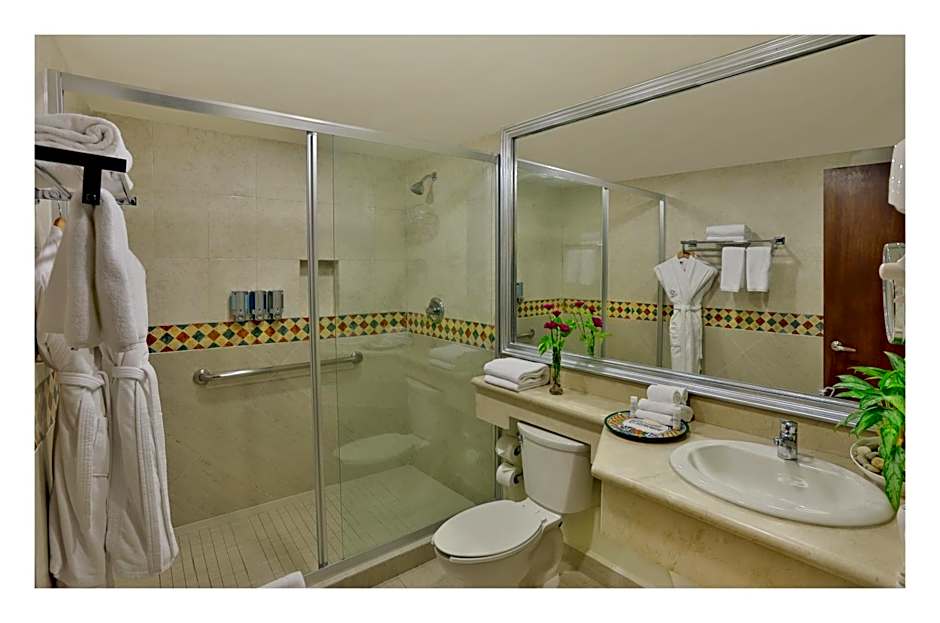 Adhara Hacienda Cancun