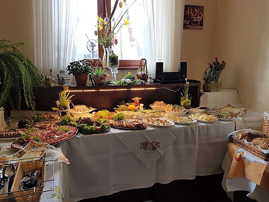 Willa Stożek, 50 m od term i wyciągów narciarskich