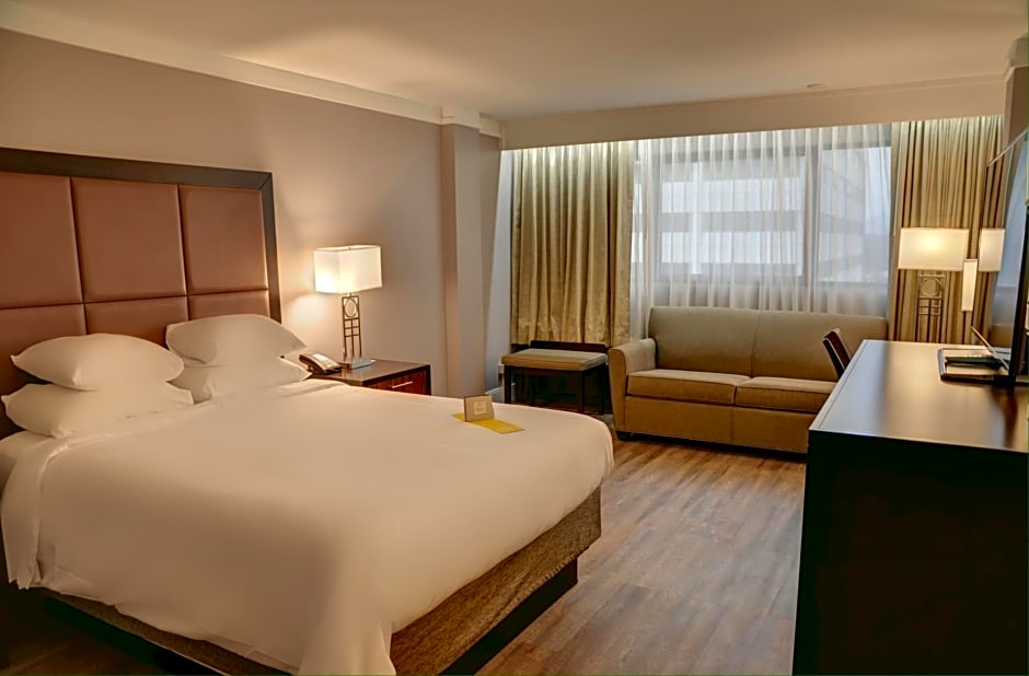 Crowne Plaza Knoxville Downtown University By IHG