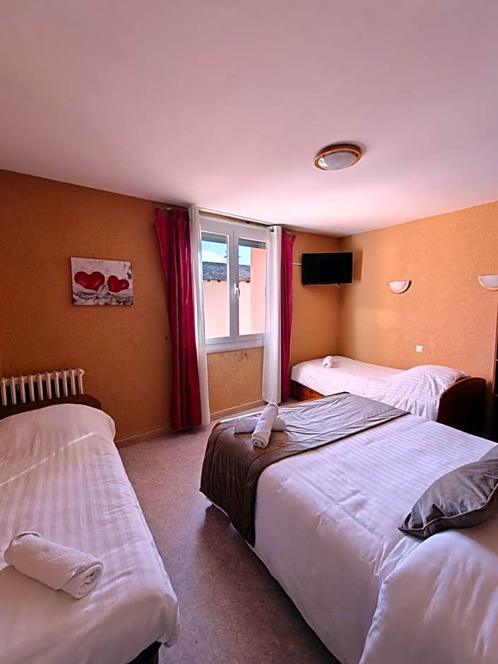 Le Catalan - Hôtel et appartements