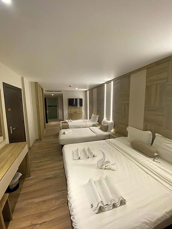 Mass Paradise Hotel