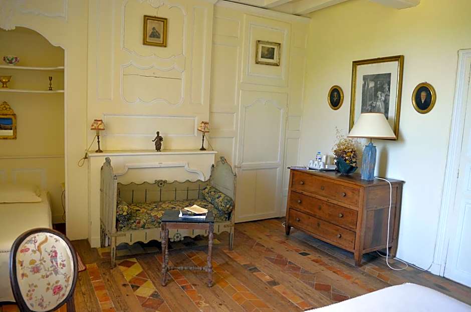 Château De Chambiers