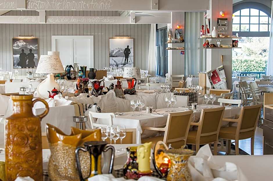 Hotel La Co(o)rniche