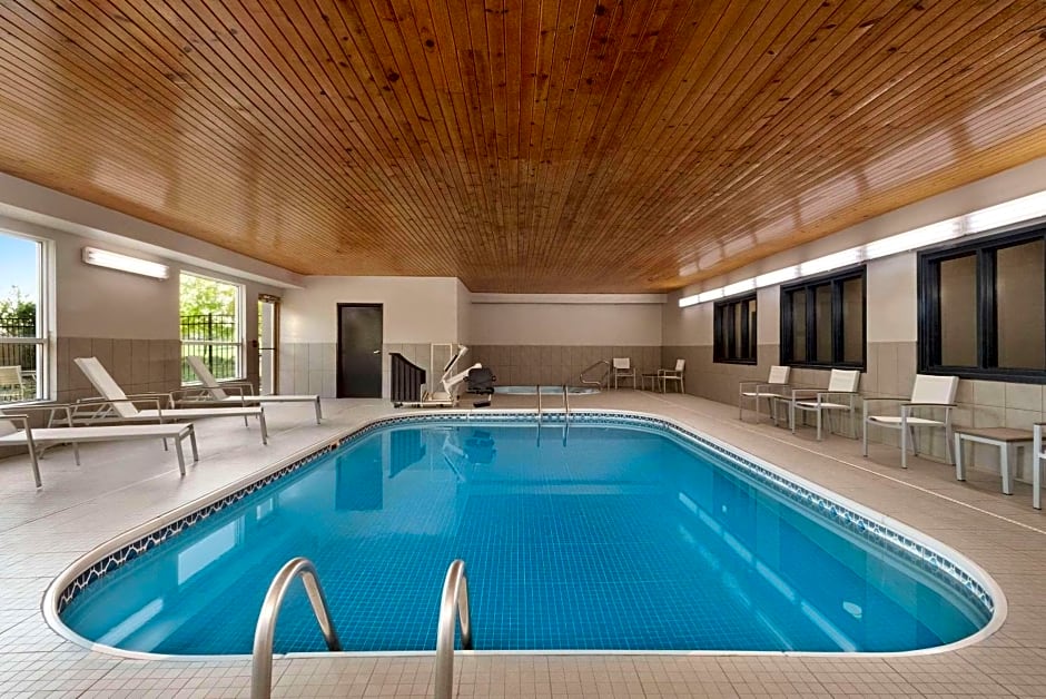 Country Inn & Suites by Radisson, Brookings