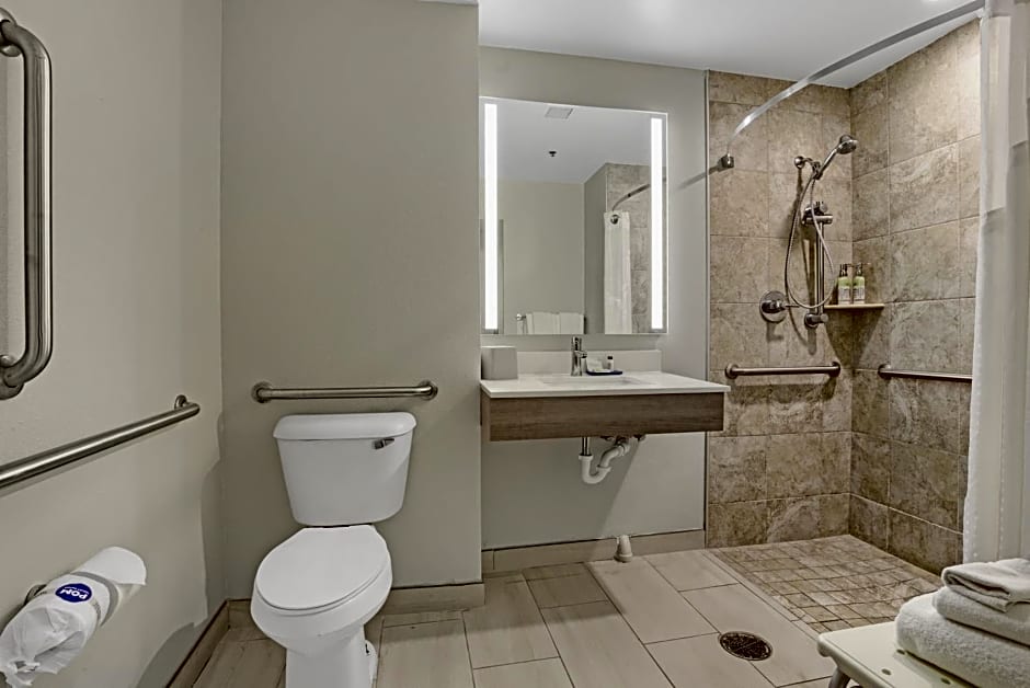 Holiday Inn Express - Gulfport Beach By IHG