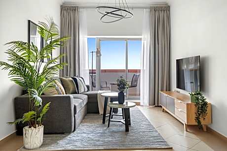 Silkhaus Metro Close To Barsha Heights