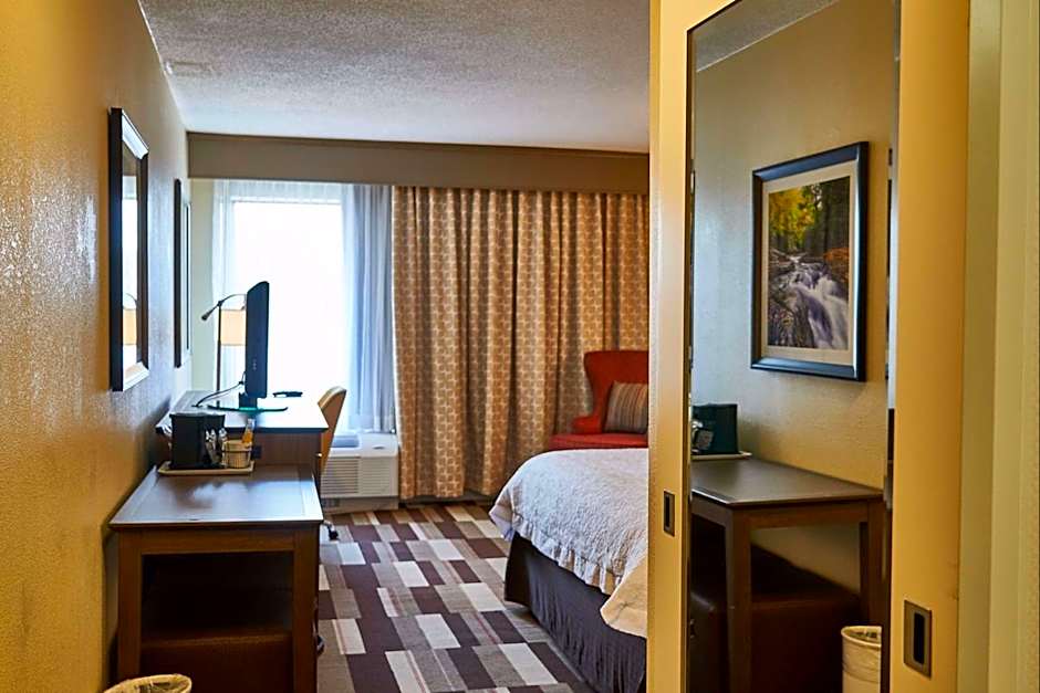 Hampton Inn By Hilton Uniontown