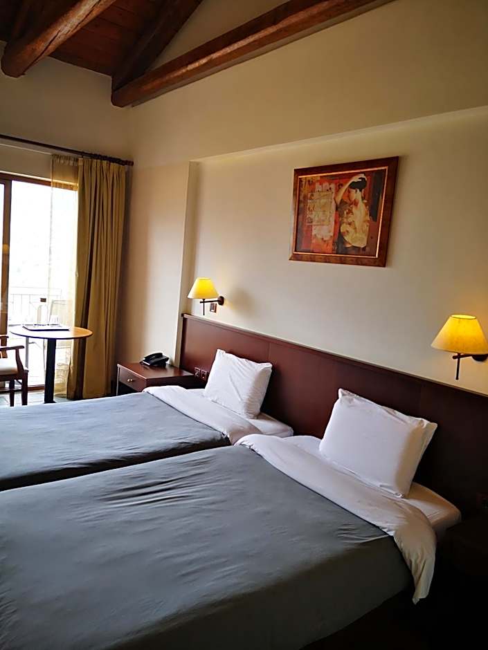 Olvios Hotel