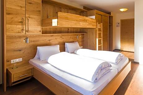 Luxury Two-Bedroom Apartment