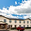 Delavan Inn and Suites