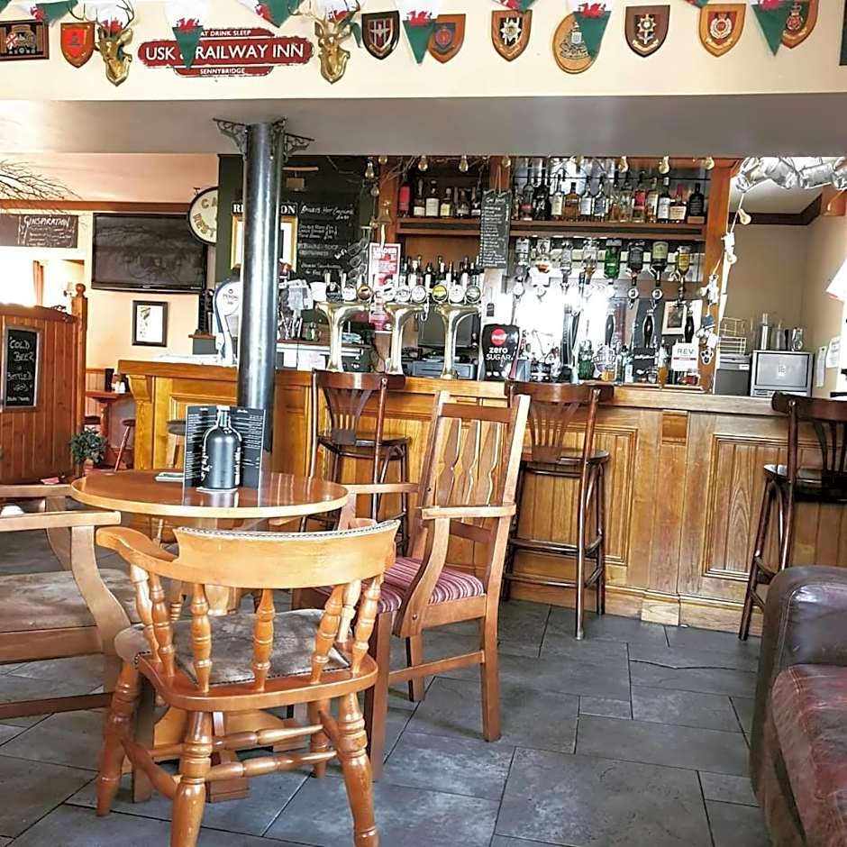 Usk And Railway Inn