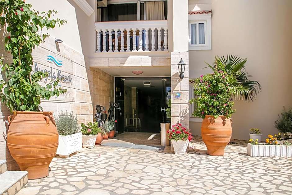 Angela Beach Hotel & Apts