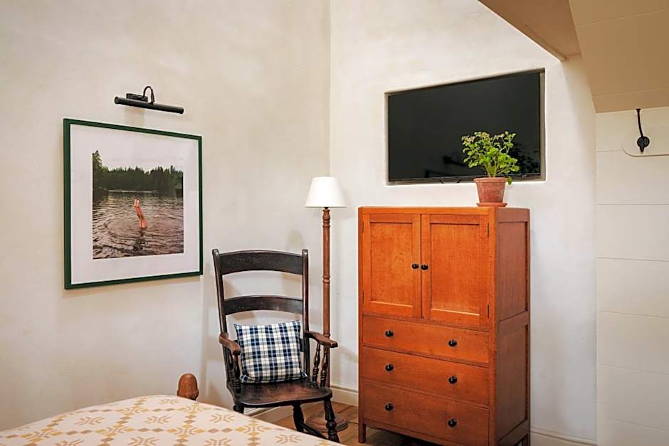 The Pilsley Inn - Chatsworth