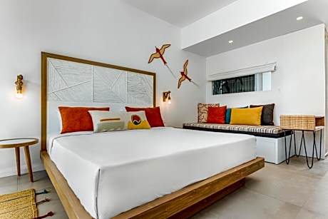 Double or Twin Room with Partial Sea View