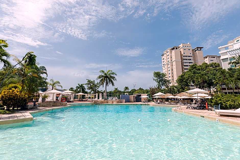 Dominican Fiesta Hotel