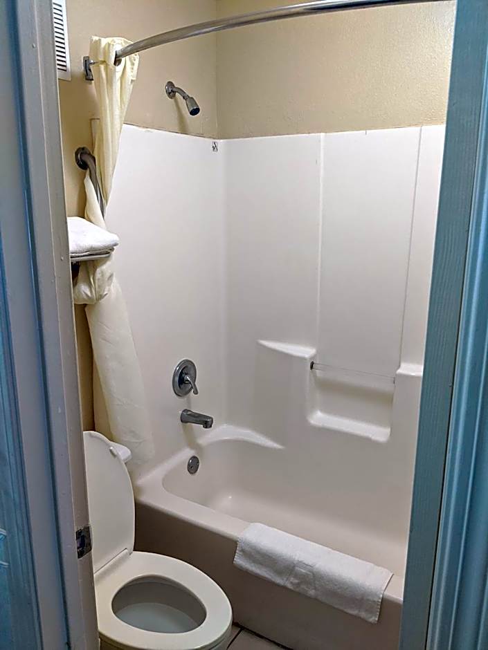 Key West Inn - Montgomery South