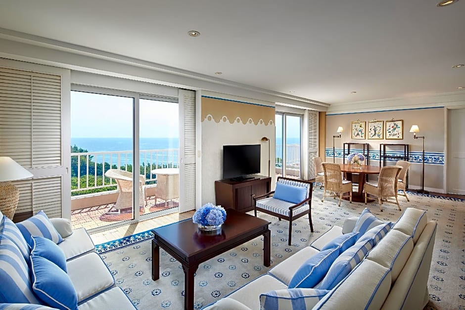 Photo 1 of 4 of Royal Suite