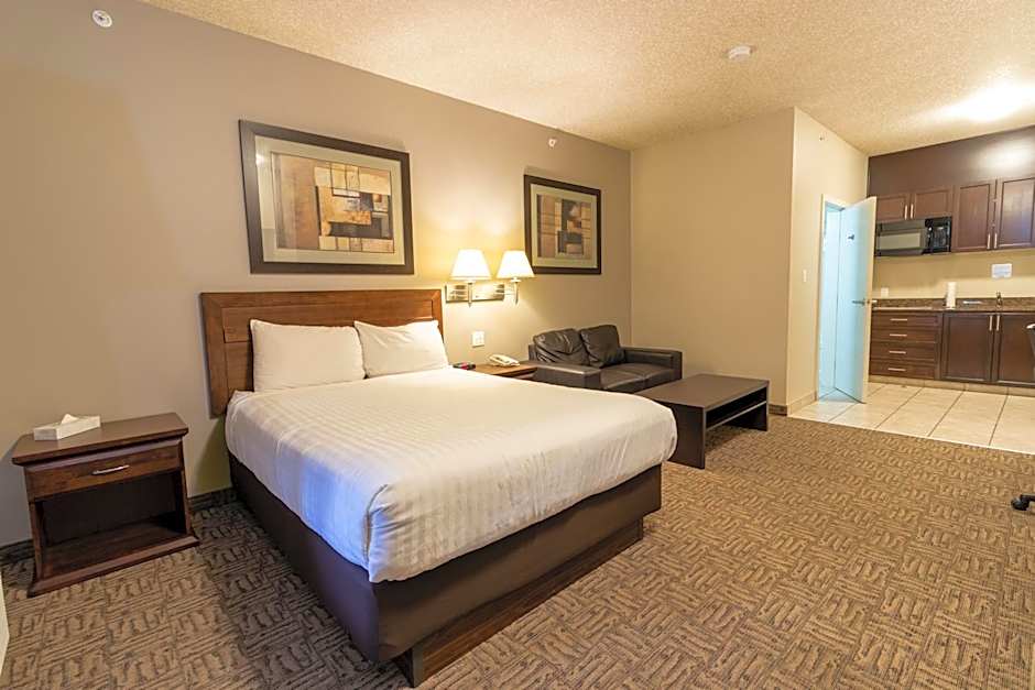 BCMInns - Lac La Biche