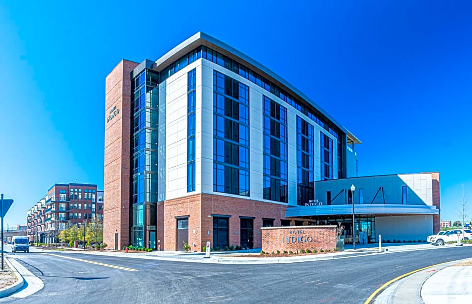 Hotel Indigo - Columbus at Riverfront Place, an IHG Hotel