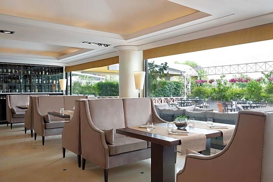 Courtyard by Marriott Rome Central Park