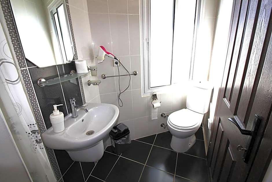 Bonapart Hotel