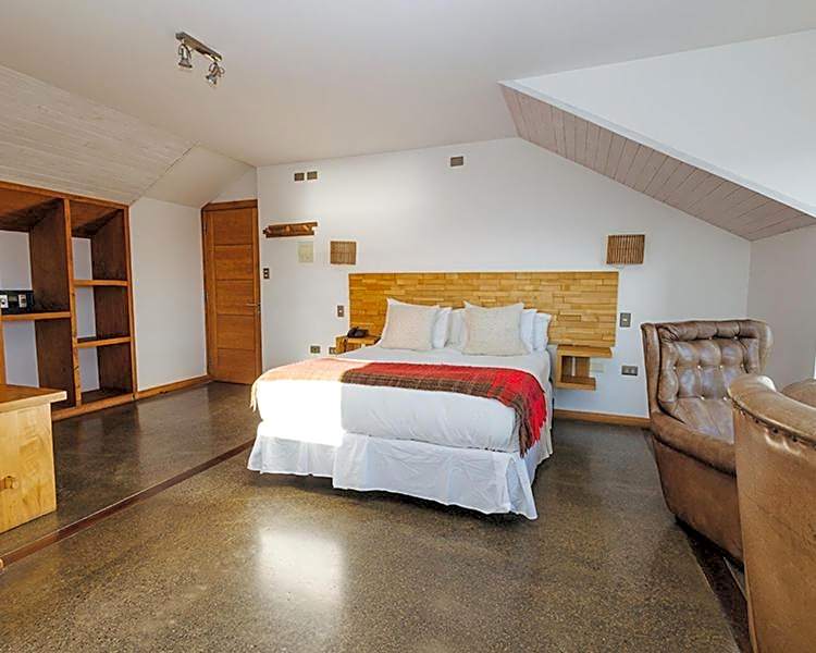 Weskar Lodge