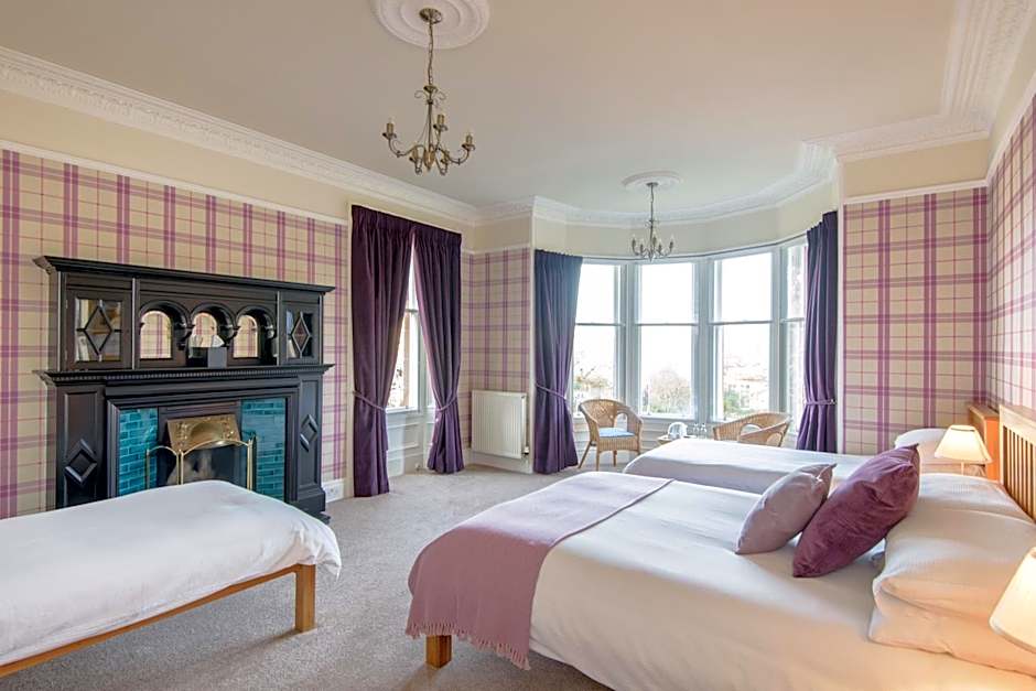 Golf Lodge Bed & Breakfast