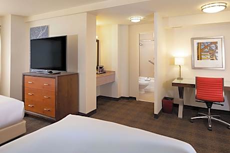 Double Room with Two Double Beds - Non-Smoking