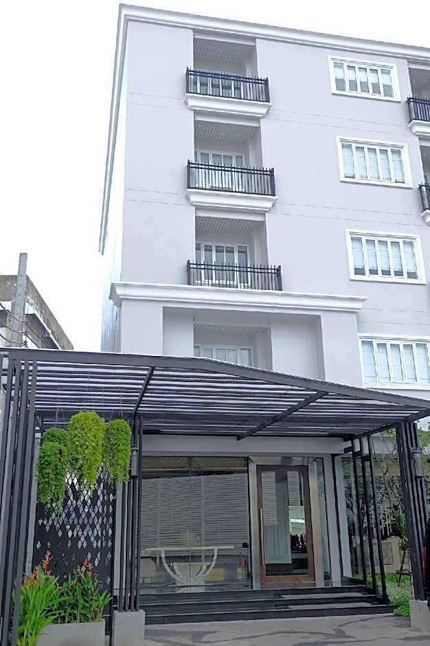 Methavalai Residence