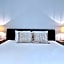 LUXE 5th Avenue