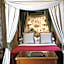 Hotel Duc De St-Simon
