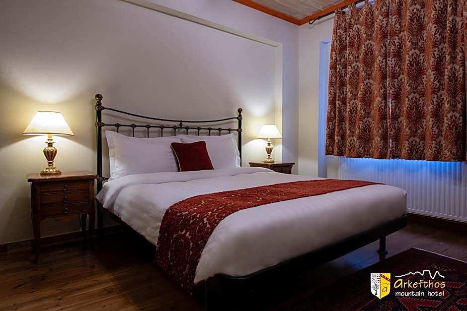 Arkefthos Mountain Hotel