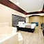 Sapphire Inn & Suites