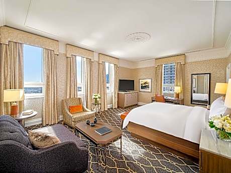 Signature King Room with Sofa Bed