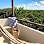 LunArena Barefoot Hotel