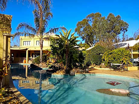 Madison Spa Motel - Adults Only