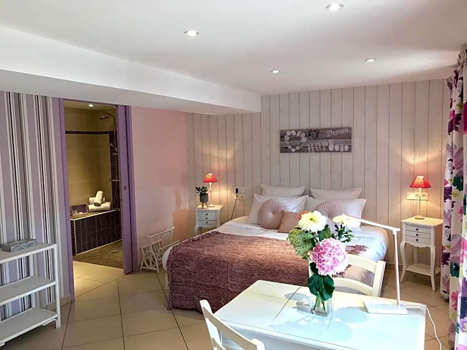 HOSTELLERIE DES BICHONNIERES
