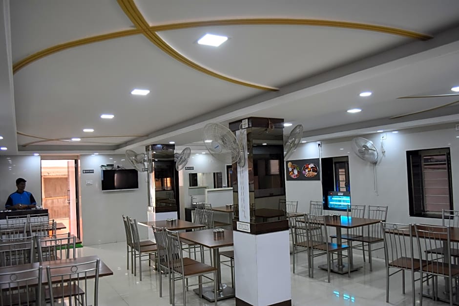 Hotel Royal Treat Kolhapur