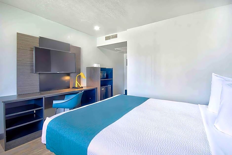 Motel 6-Palmdale, CA