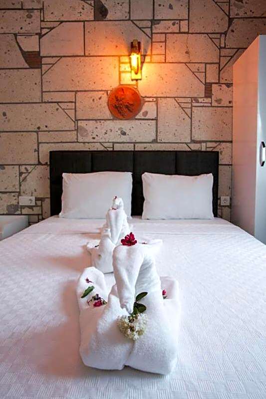 Lebedos Apart Hotel 1